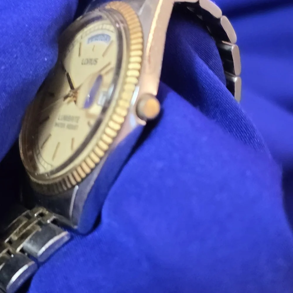 Lorus by Seiko Presideny Day Date Gold Tone Mens Watch